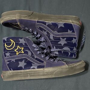 Disney Sk8-Hi Vans Men 8/ women 9.5 Sorcerers Apprentice Mickey Mouse Fantasia.